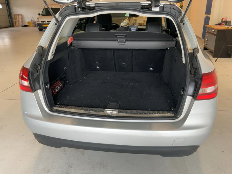 Mercedes-Benz C-Klasse C 200 T 2015 – снимка 16