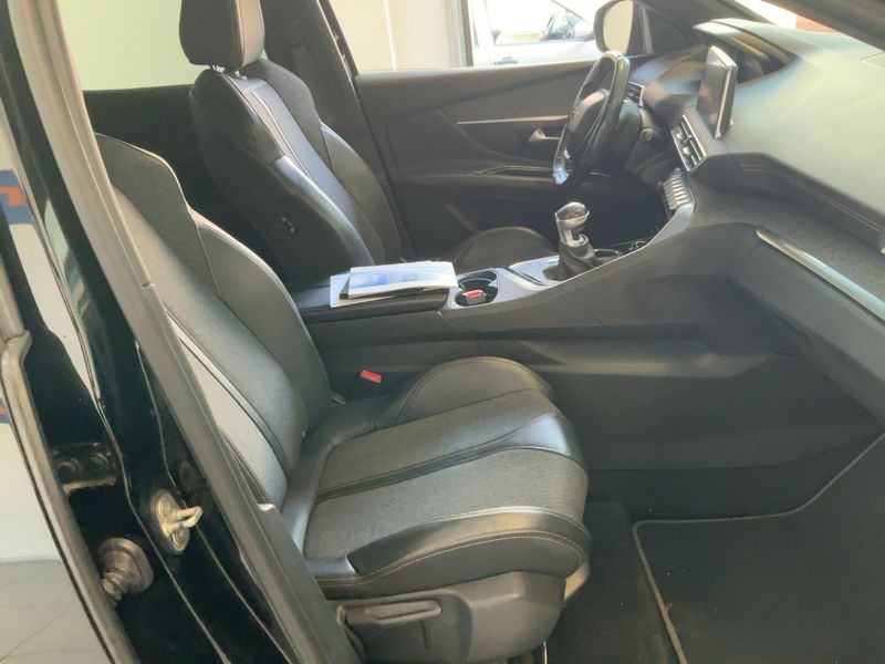Peugeot 3008 1.5 Blue-HDi GT Line 2018 – снимка 16