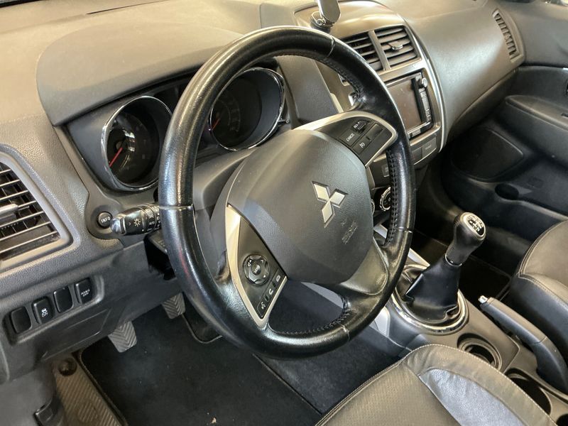 Mitsubishi ASX 1.6 Instyle 2WD 2012 – снимка 34