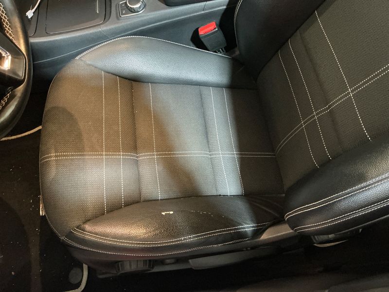 Mercedes-Benz GLA-Klasse GLA 200 d Sport 2014 – снимка 25