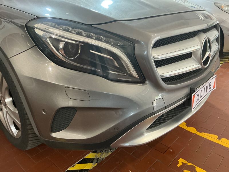 Mercedes-Benz GLA-Klasse GLA 200 d Sport 2014 – снимка 31