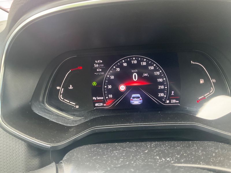 Renault Clio 1.0 TCe Intens 2019 – снимка 19