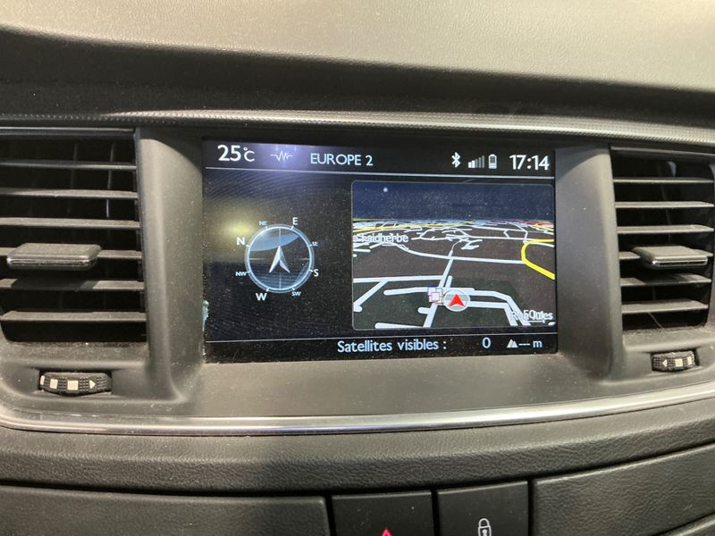 Peugeot 508 1.6 e-HDi Féline 2013 – снимка на щета