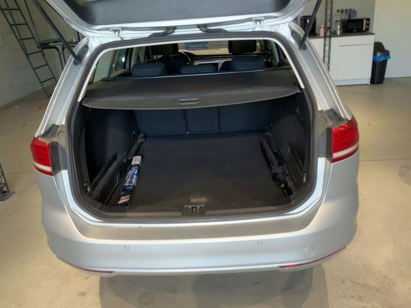 Volkswagen Passat 2.0 TDI Comfortline BlueMotion Tech 2019 – снимка 15