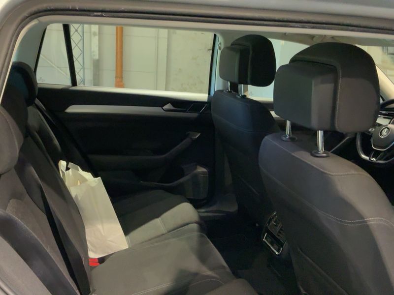 Volkswagen Passat 2.0 TDI Comfortline BlueMotion Tech 2019 – снимка 19