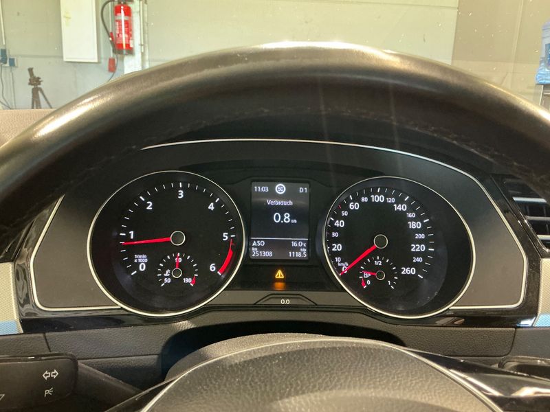 Volkswagen Passat 2.0 TDI Comfortline BlueMotion Tech 2019 – снимка 18
