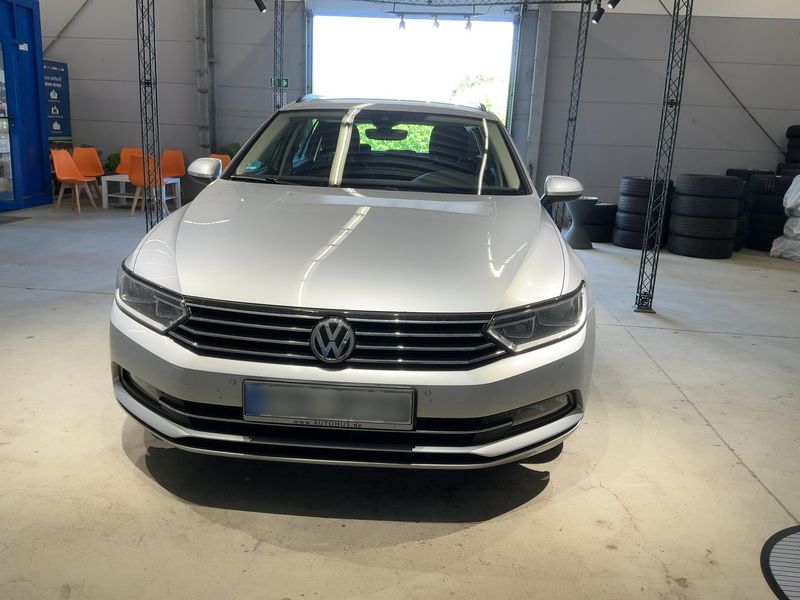 Volkswagen Passat 2.0 TDI Comfortline BlueMotion Tech 2019 – снимка 14