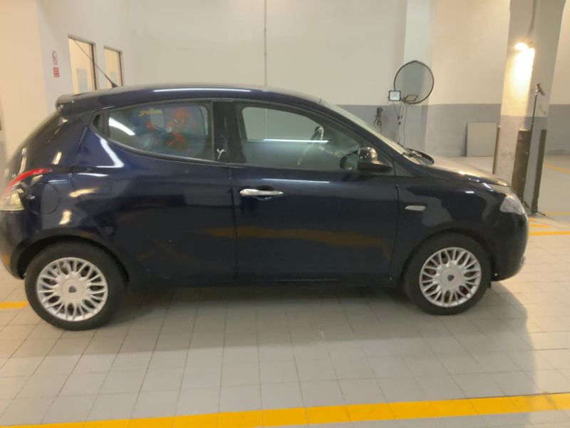 Lancia Ypsilon 1.2 Gold 2017 – снимка 10