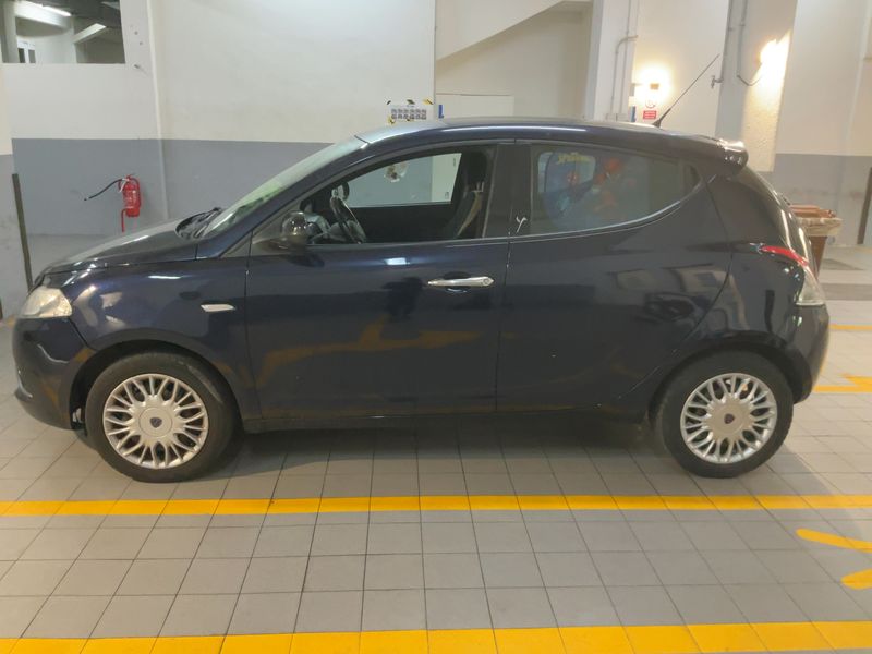 Lancia Ypsilon 1.2 Gold 2017 – снимка 4