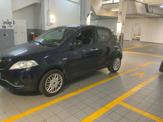 Lancia Ypsilon 1.2 Gold 2017 – снимка 2