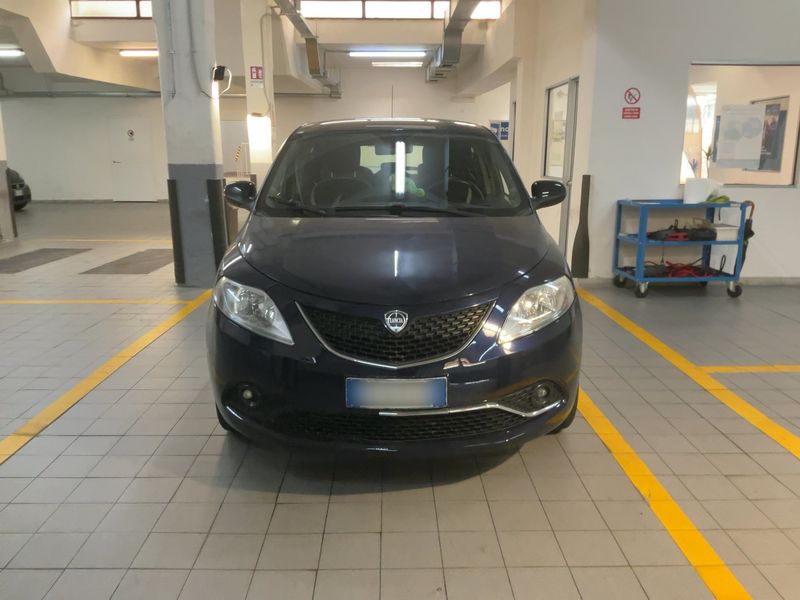 Lancia Ypsilon 1.2 Gold 2017 – снимка 14