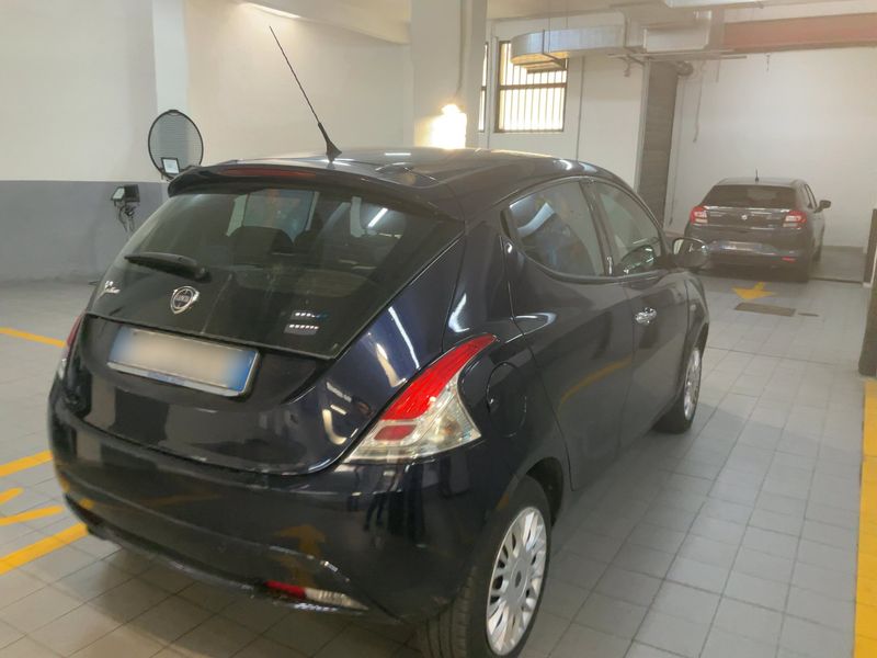 Lancia Ypsilon 1.2 Gold 2017 – снимка 8