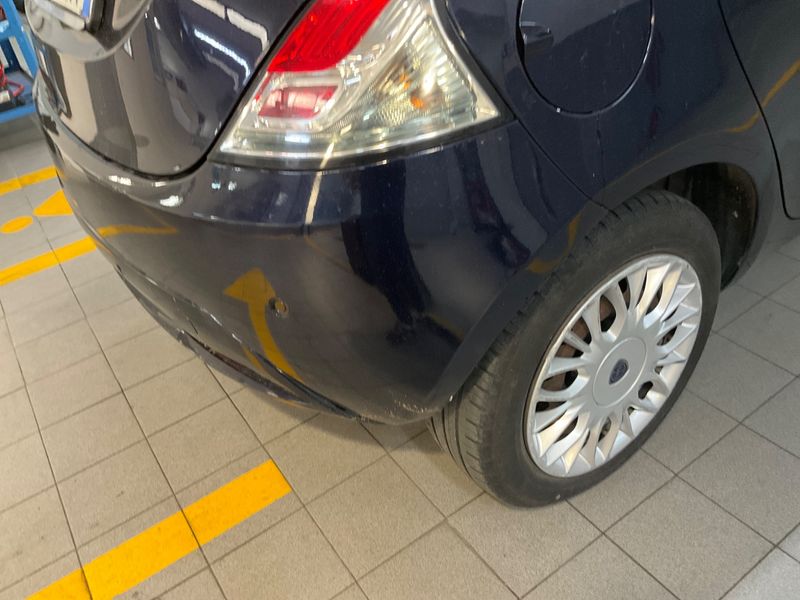 Lancia Ypsilon 1.2 Gold 2017 – снимка 35
