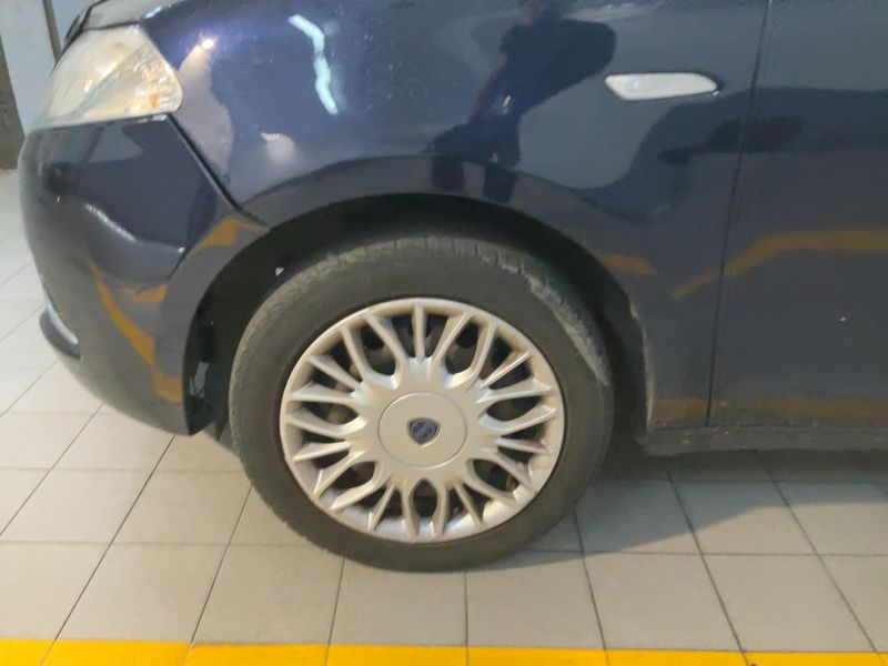 Lancia Ypsilon 1.2 Gold 2017 – снимка 3