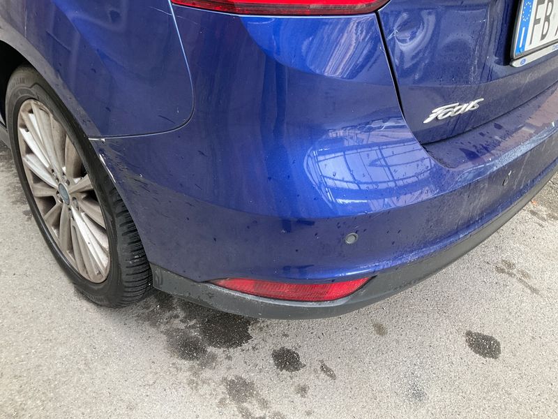Ford Focus 1.0 EcoBoost Titanium 2015 – снимка 32