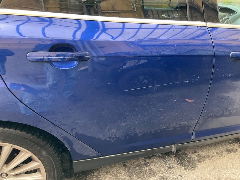 Ford Focus 1.0 EcoBoost Titanium 2015 – снимка 23