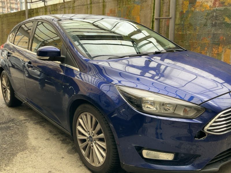 Ford Focus 1.0 EcoBoost Titanium 2015 – снимка 12