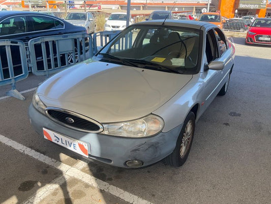 Ford Mondeo 2.0 Ghia 2000 – снимка 1