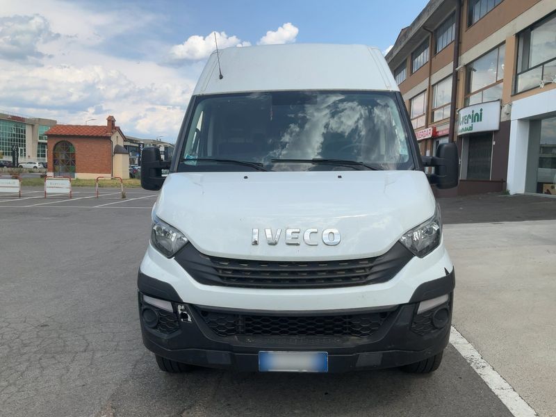 Iveco Daily 3.0 Diesel HKa 35 S V Radstand 3520 2019 – снимка 9