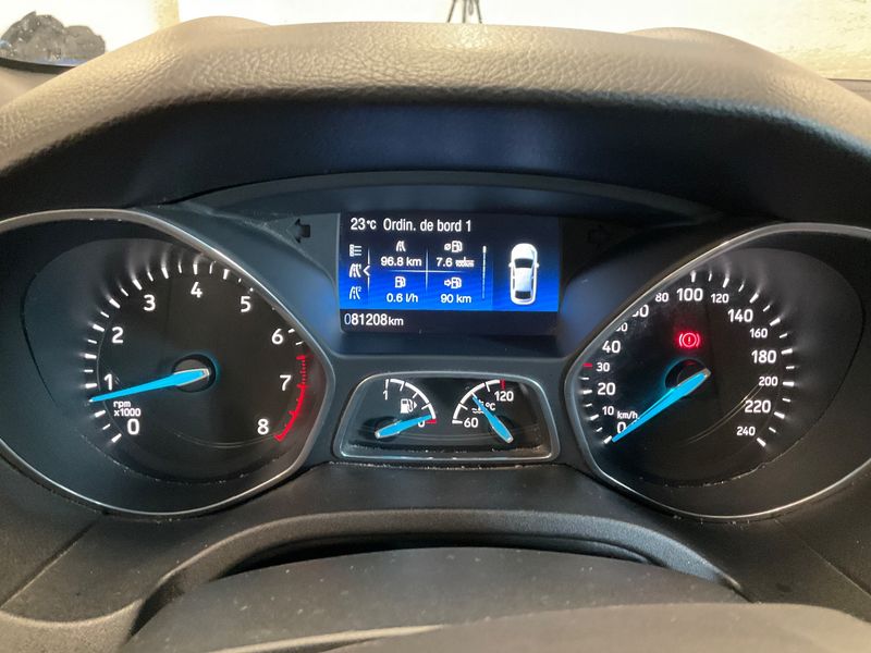 Ford Focus 1.0 EcoBoost ST-Line 2018 – снимка 18