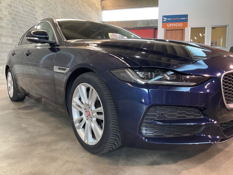 Jaguar XE 20d S 2019 – снимка 12