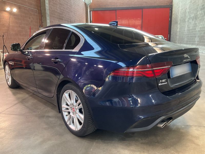 Jaguar XE 20d S 2019 – снимка 6