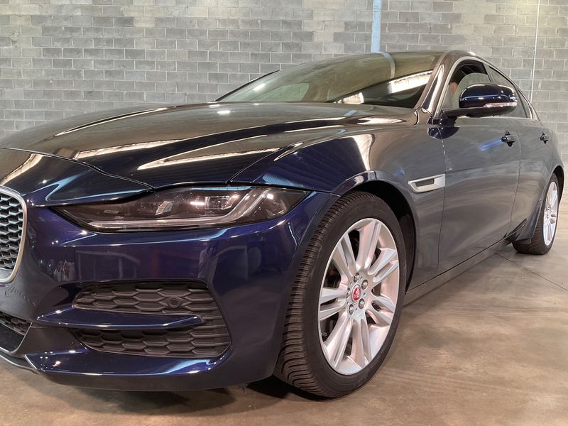 Jaguar XE 20d S 2019 – снимка 2