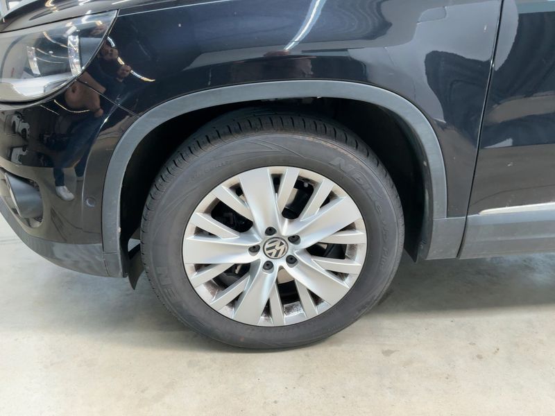 Volkswagen Tiguan 1.4 TSI Life BlueMotion Tech 2014 – снимка 3