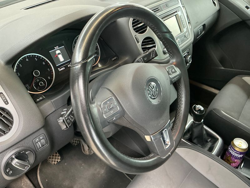 Volkswagen Tiguan 1.4 TSI Life BlueMotion Tech 2014 – снимка 37