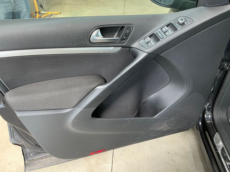 Volkswagen Tiguan 1.4 TSI Life BlueMotion Tech 2014 – снимка 36