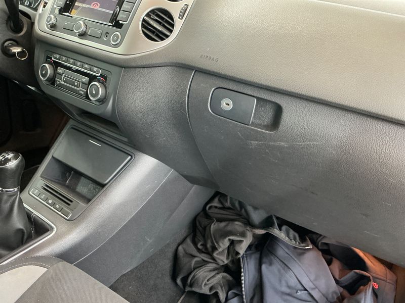 Volkswagen Tiguan 1.4 TSI Life BlueMotion Tech 2014 – снимка 33