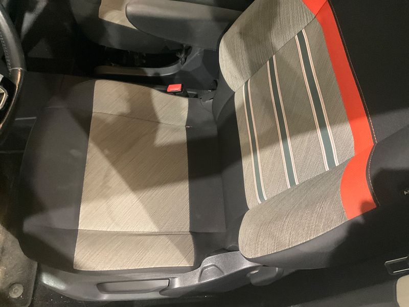Citroen Berlingo 1.5 Blue-HDi Shine XL 2019 – снимка 32
