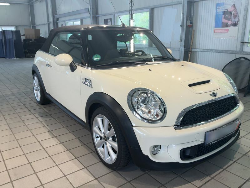 MINI Cabrio Cooper SD 2014 – снимка 12