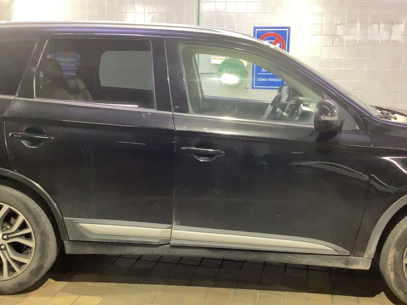 Mitsubishi Outlander 2.2 DI-D Kaiteki 4WD 2015 – снимка 10