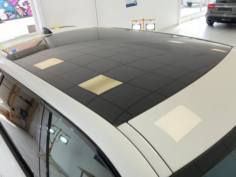 Land Rover Discovery Sport 2.0 HSE 2018 – снимка 13
