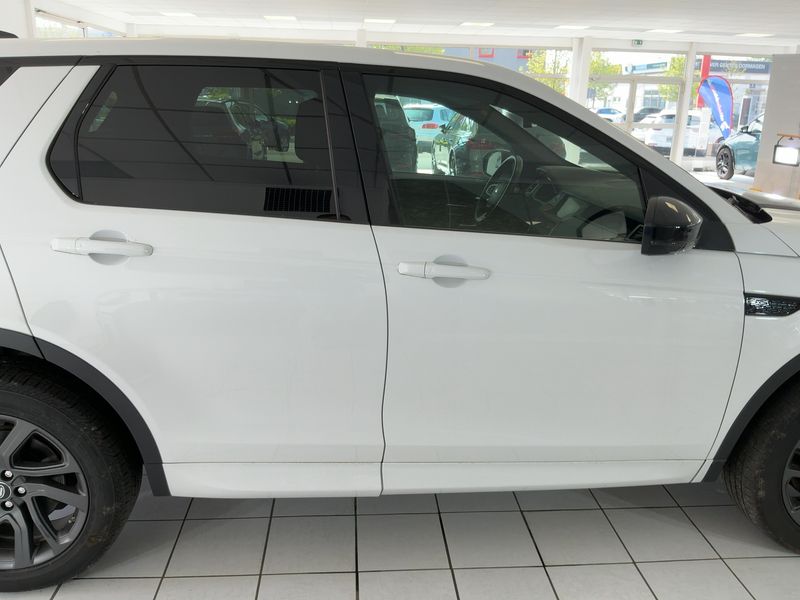 Land Rover Discovery Sport 2.0 HSE 2018 – снимка 10