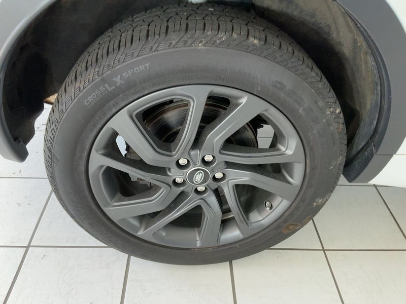 Land Rover Discovery Sport 2.0 HSE 2018 – снимка 9