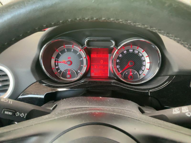 Opel Adam 1.0 Turbo Rocks ecoFlex 2016 – снимка 18