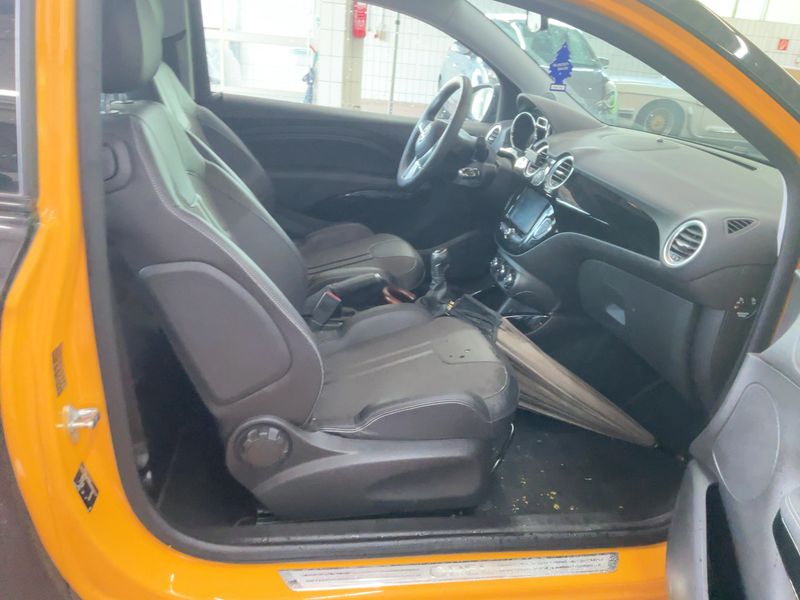 Opel Adam 1.0 Turbo Rocks ecoFlex 2016 – снимка 16