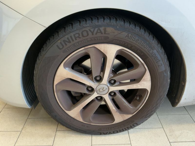 Hyundai i30 1.6 GDI YES! 2016 – снимка 3