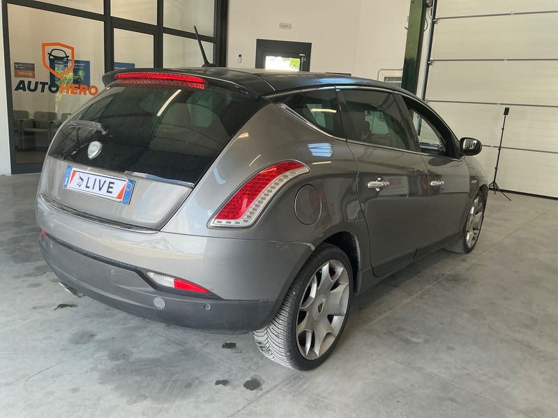 Lancia Delta 1.9 TwinTurbo Diesel Executive 2010 – снимка 2