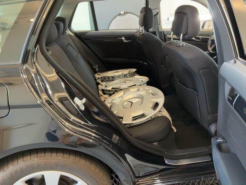 Mercedes-Benz C-Klasse C 220 CDI T Classic 2009 – снимка 20