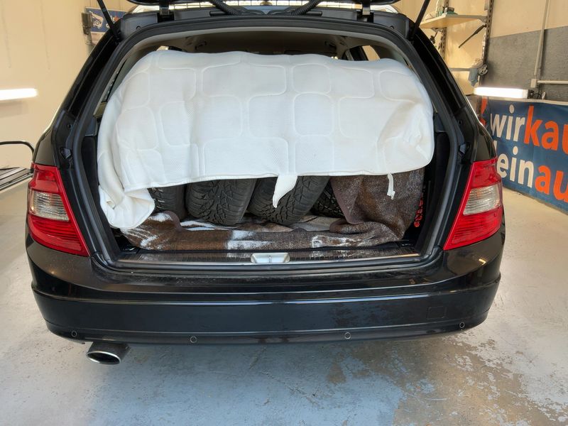 Mercedes-Benz C-Klasse C 220 CDI T Classic 2009 – снимка 16