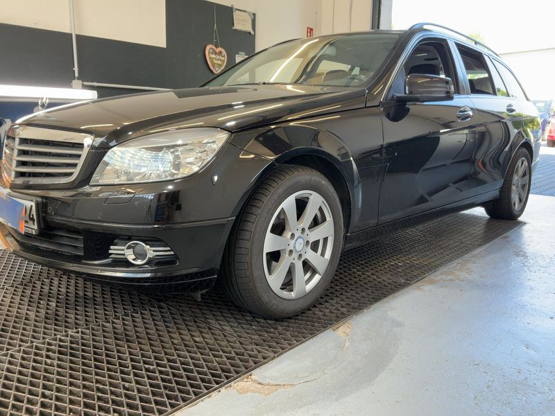 Mercedes-Benz C-Klasse C 220 CDI T Classic 2009 – снимка 2