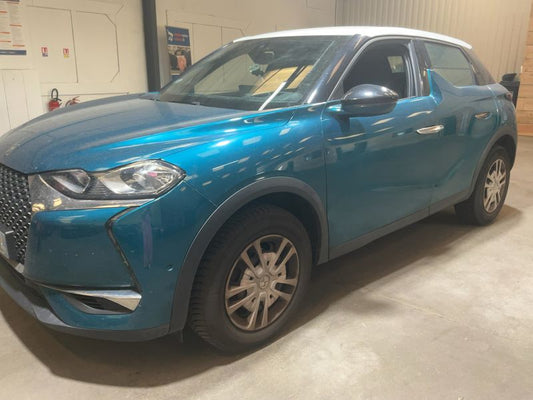 DS Automobiles DS3 Crossback 1.5 Blue-HDi Chic 2018 – снимка 2