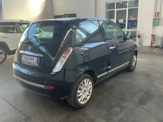 Lancia Ypsilon 1.2 Diva 2011 – снимка 2