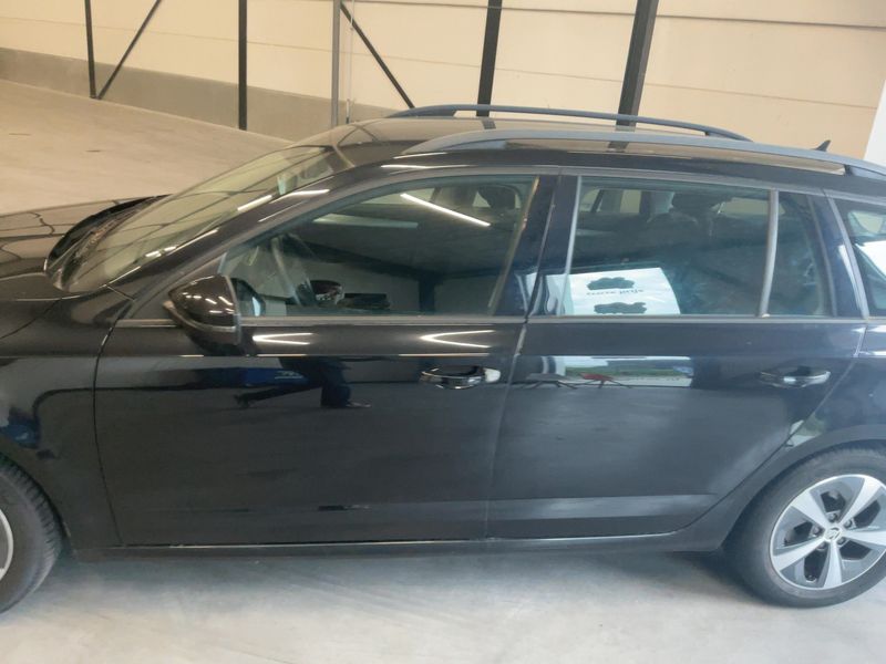 Skoda Octavia 1.6 TDI GreenLine 2015 – снимка 4