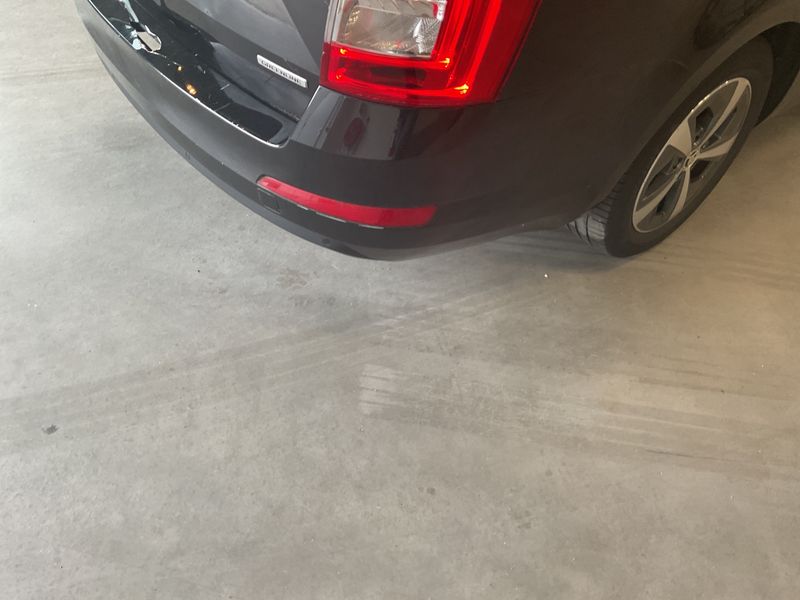 Skoda Octavia 1.6 TDI GreenLine 2015 – снимка 30