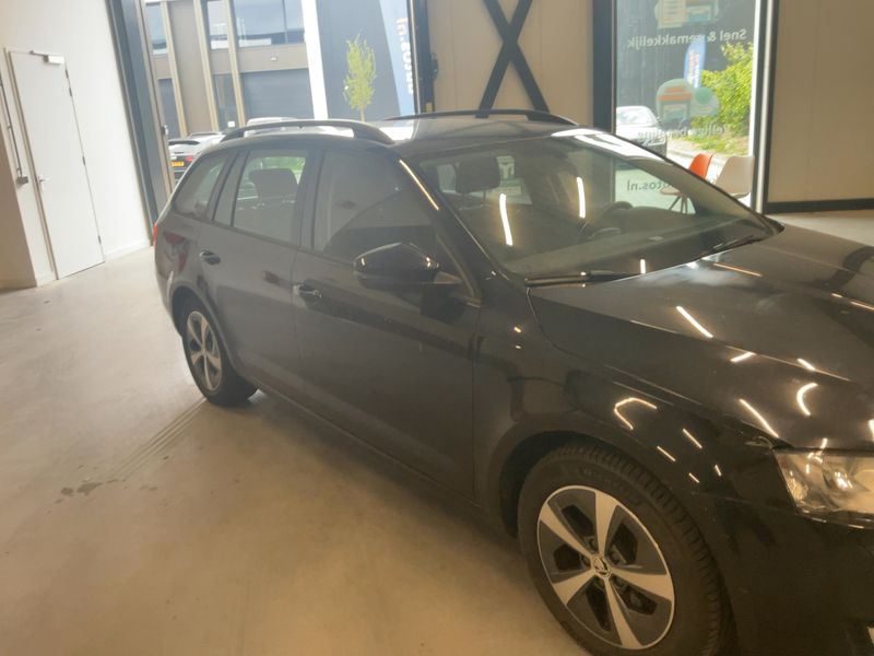 Skoda Octavia 1.6 TDI GreenLine 2015 – снимка 12