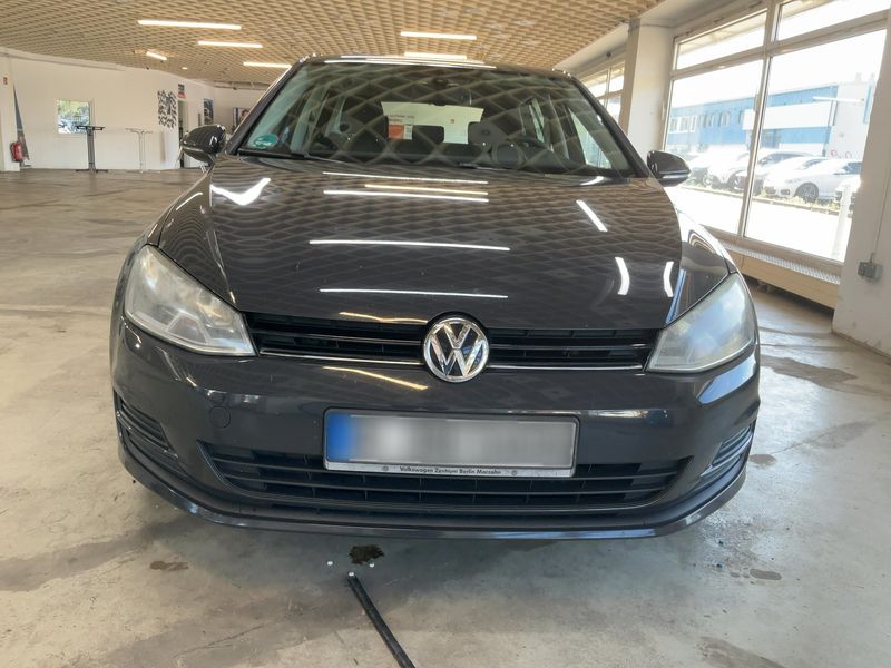 Volkswagen Golf VII 1.2 TSI Trendline BlueMotion Tech 2014 – снимка 14